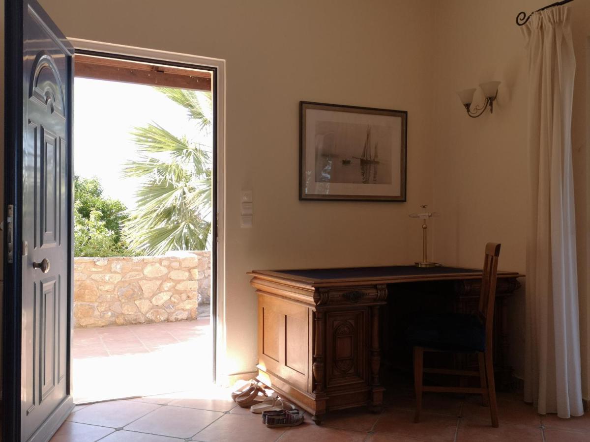 Villa Lir Tholos  المظهر الخارجي الصورة