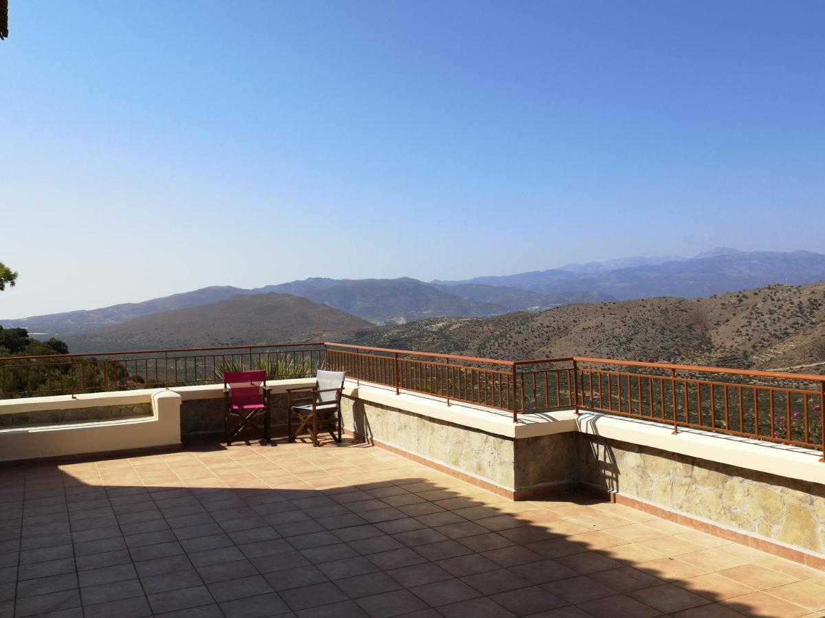 Villa Lir Tholos  المظهر الخارجي الصورة